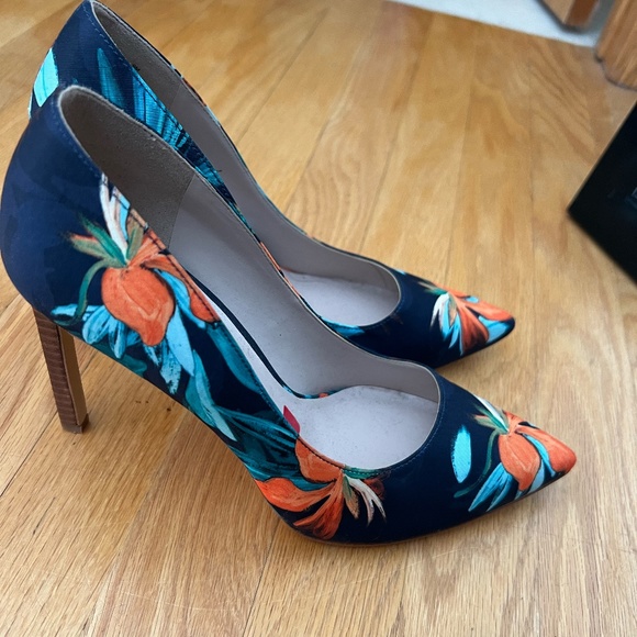 Nine West Green and Orange Pumps Size Sz 9 - Picture 6 of 7